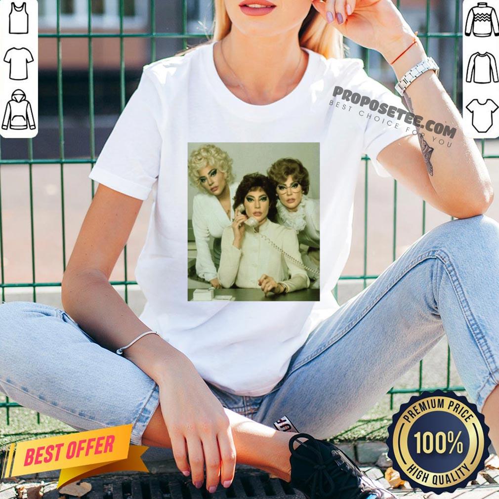 Pretty Gaga 9 To 5 Poster V-neck-Design By Proposetees.com Pretty Gaga 9 To 5 Poster V-neck-Design By Proposetees.com