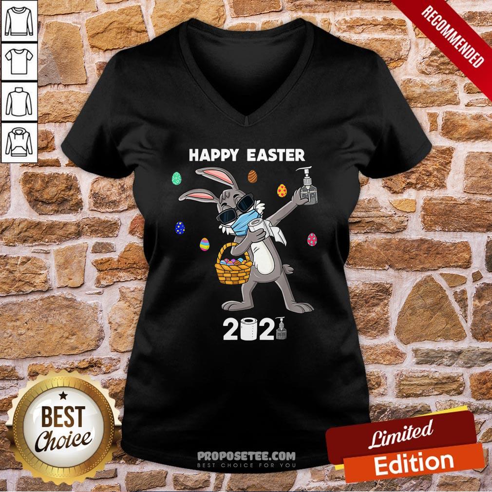 Dabbing Rabbit Face Mask Happy Easter 2021 V-neck Dabbing Rabbit Face Mask Happy Easter 2021 V-neck